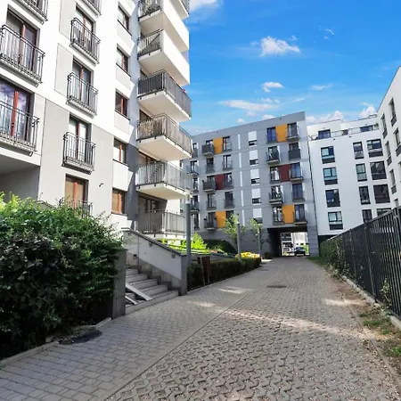 Goclawska Modern With Balcony